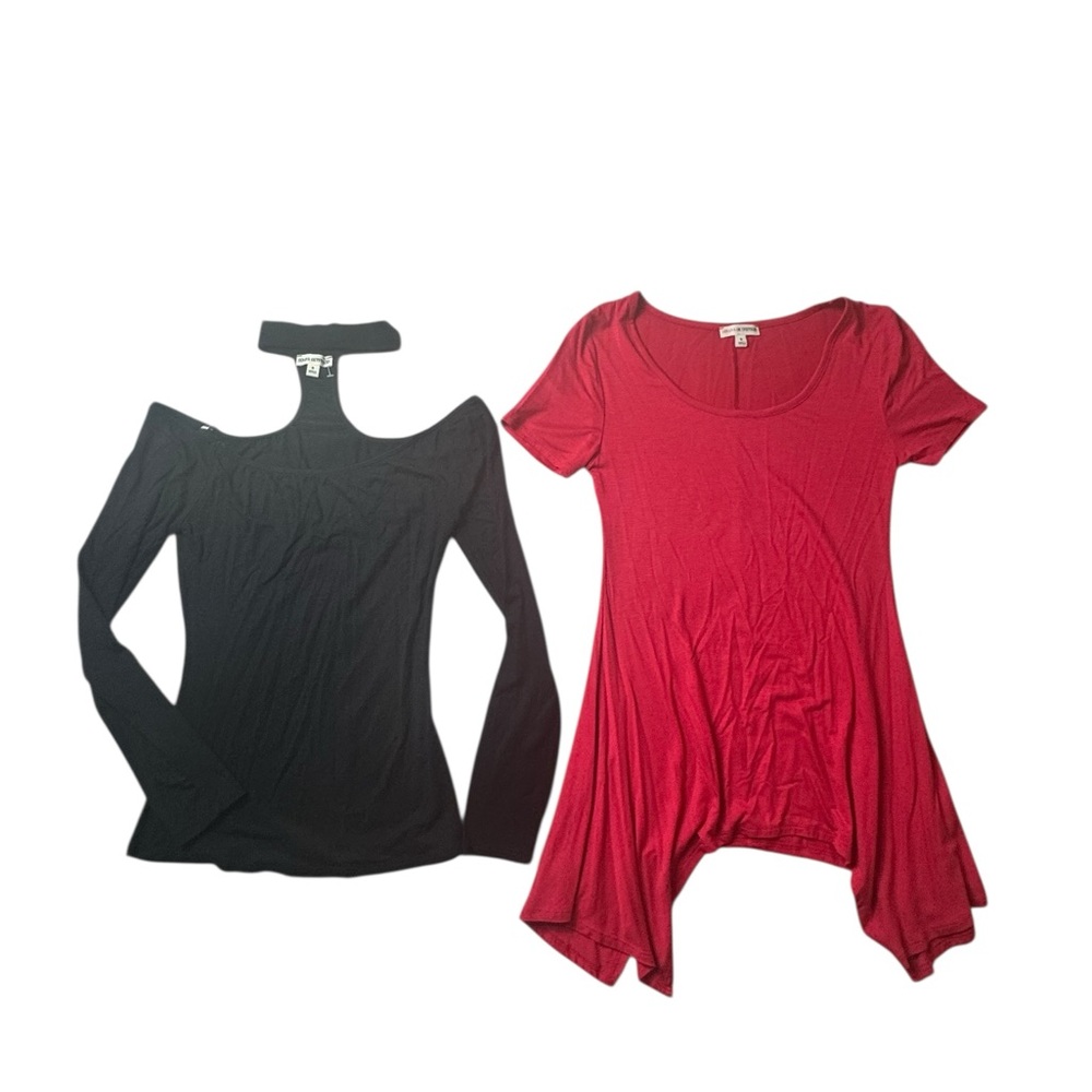 Zenana Outfitters Black and Red Long Sleeve Tops